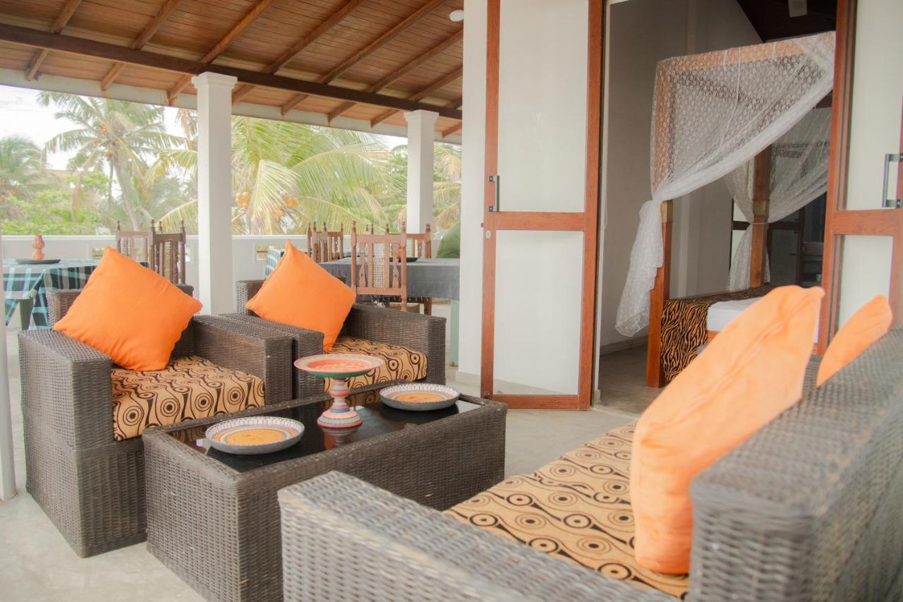 Sea Crest Beach Villa Ambalangoda  Exterior foto