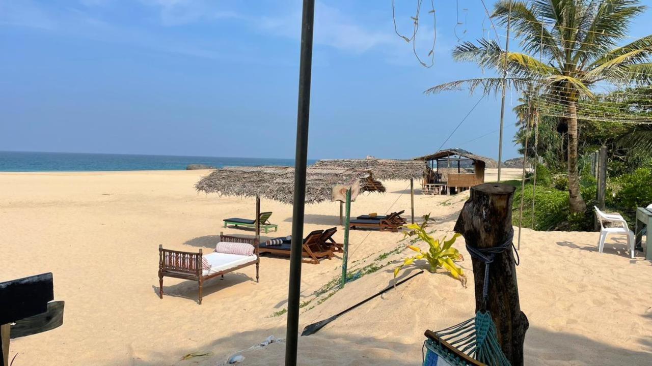 Sea Crest Beach Villa Ambalangoda  Exterior foto